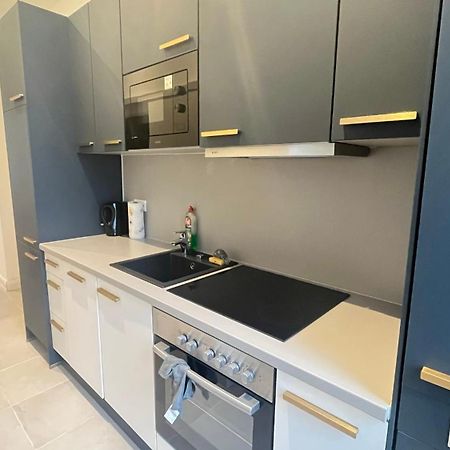 K&K Apartment Near Hauptbahnhof - Kingsize Bed Wina Bagian luar foto